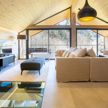 Coco - Luxury Morzine Chalet